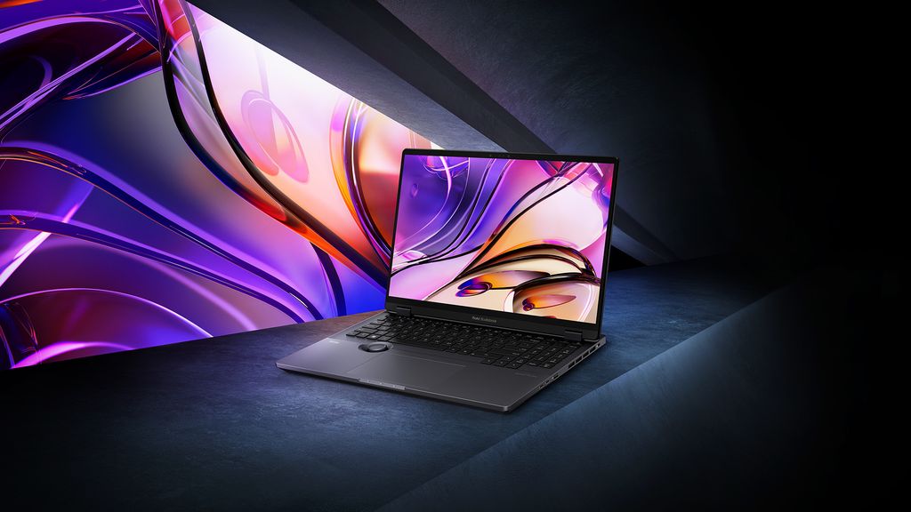 全新高效能創作者筆電ASUS ProArt Studiobook 16／Pro 16 OLED (H7604／W7604)上市，挑戰市場最強規格。